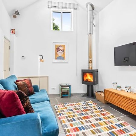 Luxury Self-Contained Cottage For Two With Hot Tub Staverton  Exterior photo