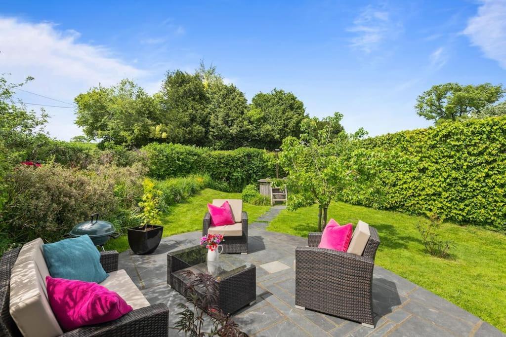 Luxury Self-Contained Cottage For Two With Hot Tub Staverton  Exterior photo