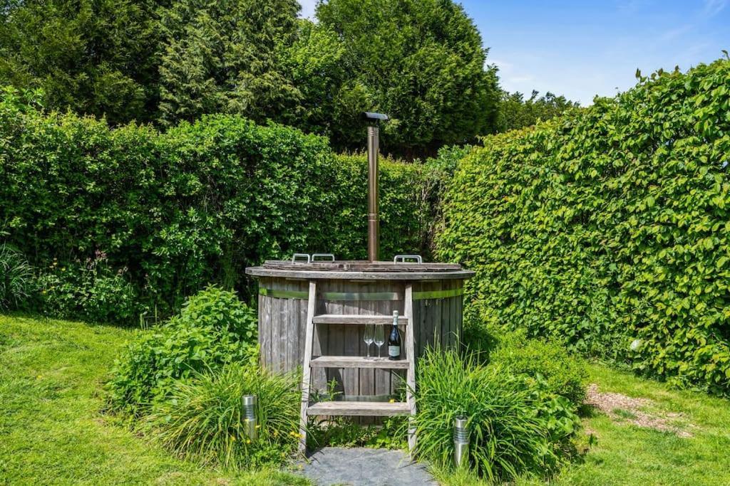 Luxury Self-Contained Cottage For Two With Hot Tub Staverton  Exterior photo